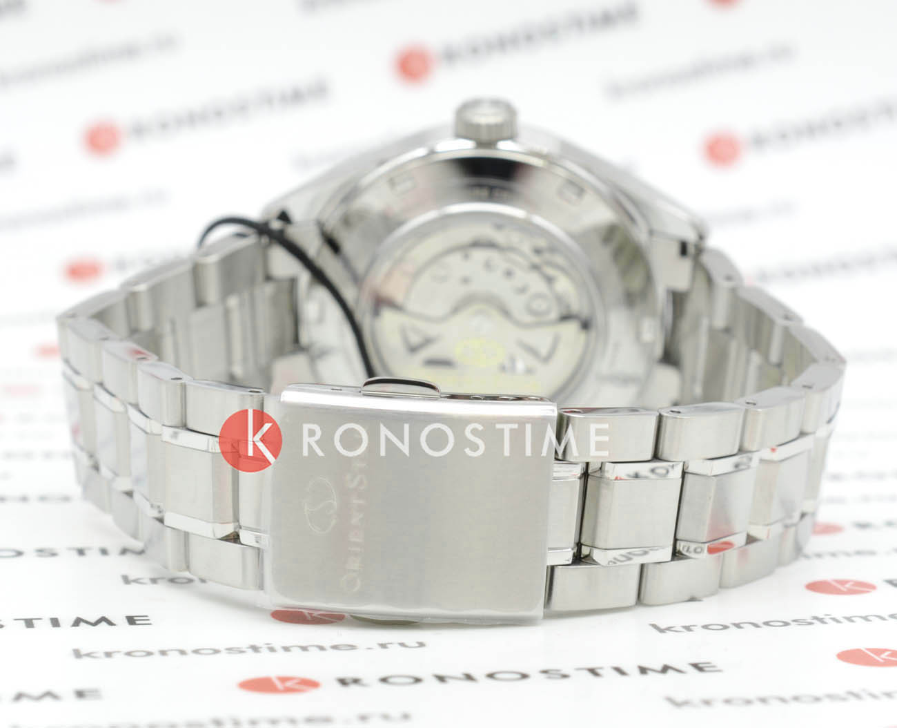 Orient Orient Star RE-AV0114E (RK-AV0114E) механические мужские часы часы крупный план белый циферблата